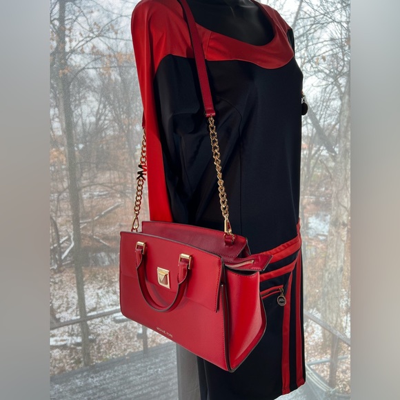 Michael Kors Brand New Amazing red color bag. With gold tone hardware. Very cute - Picture 4 of 12